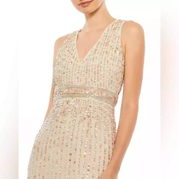 NWT Mac Duggal 70267 Nude Sequined Sleeveless V Neck‎ Midi Sheath Dress Size 12 - Picture 2 of 6